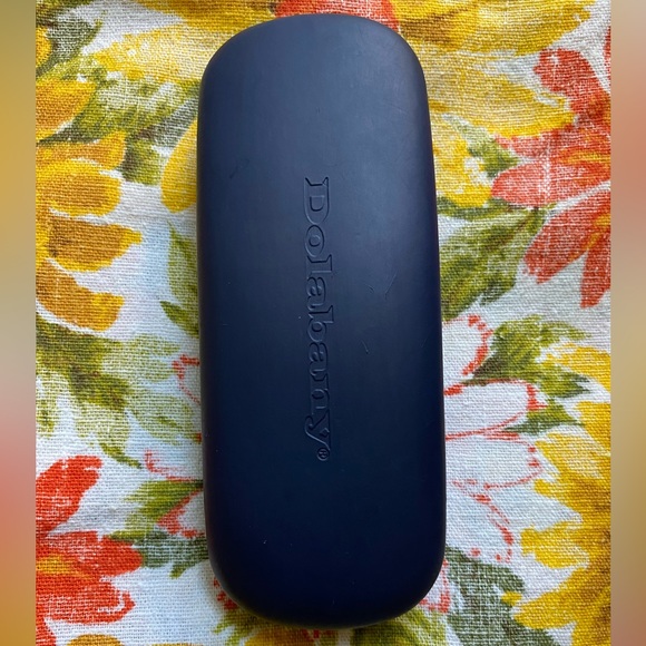 Dolabany Clamshell Eyeglass Case - Picture 6 of 6